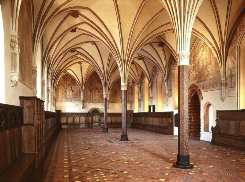 Malbork Castle Half Day Private Tour - The Pacing and Duration of the Tour