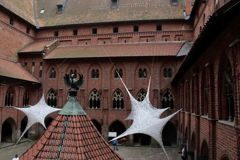 MALBORK: Castle of the Teutonic Oder from Warsaw - private - Who Should Consider This Tour