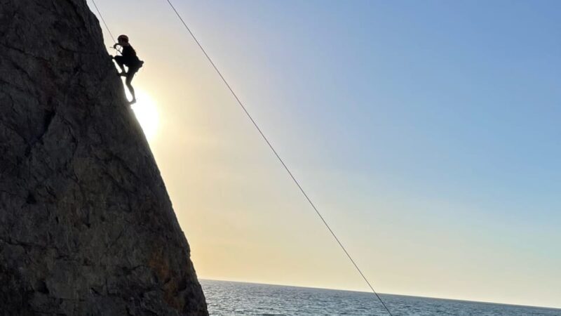Malibu: 4-Hour Outdoor Rock Climbing by the Beach - Small Group Climbing Experience in Malibu’s Natural Setting