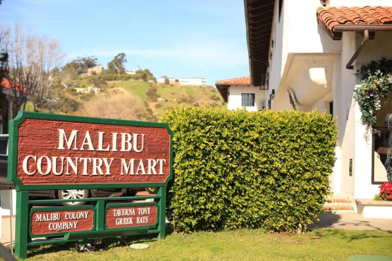 Malibu: Celebrity Homes, Beaches & History Tour - Shopping at Malibu Country Mart