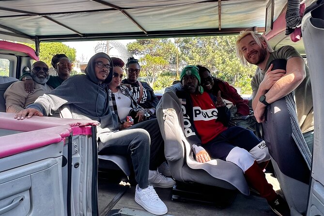 Malibu: Exclusive Beautiful Beach and Celebrity Lifestyle Tour - Shopping and Lunch at Malibu Country Mart