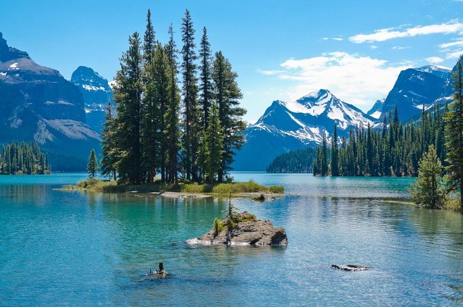 Maligne Lake Cruise - Uncover the Beauty of Jasper’s Largest Glacial Lake with a Fully Narrated Cruise