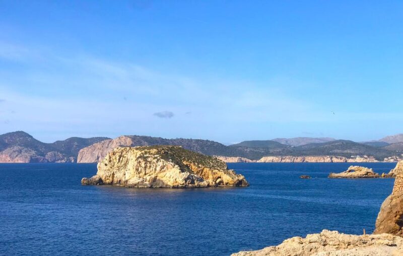 Mallorca: 2-Hour Coastline & Malgrat Islands Catamaran Tour - Visiting Malgrats Islands Marine Reserve