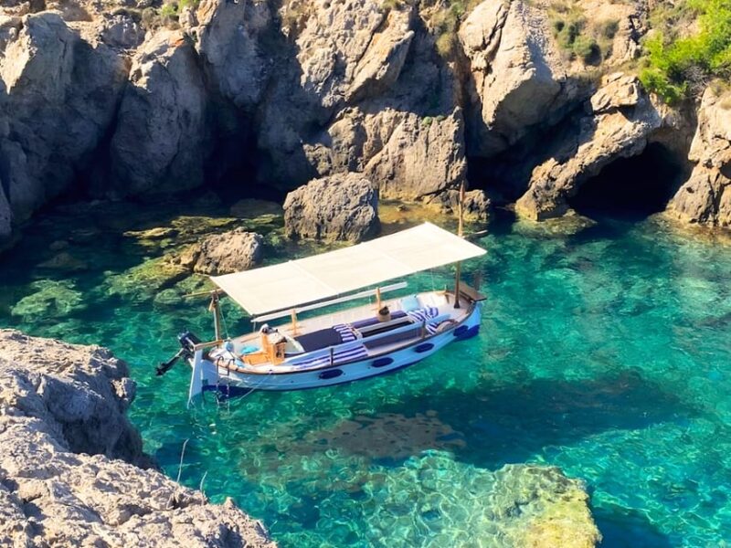 Mallorca: Alcudia, Private Boat Tour. - Starting Point at Bar Restaurante Bonaire