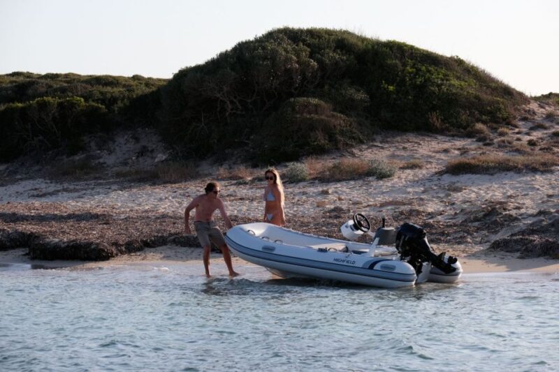 Mallorca. Boat Rental . Dare to explore - Discover Mallorca’s Coastal Beauty with a No-License Boat Rental