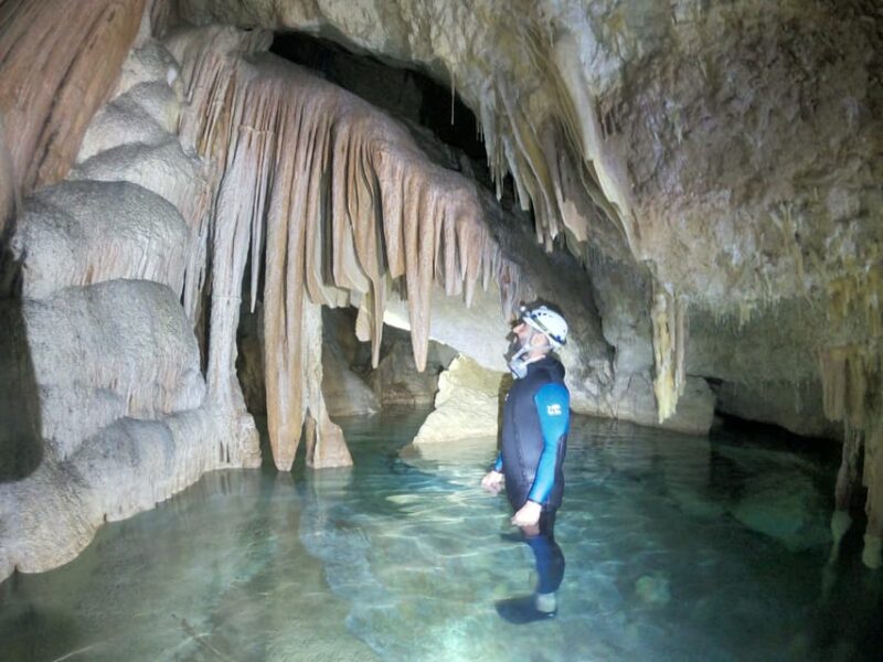 Mallorca: Cala Romántica Cliff Hike and Sea Cave Tour - Logistics and Practical Details