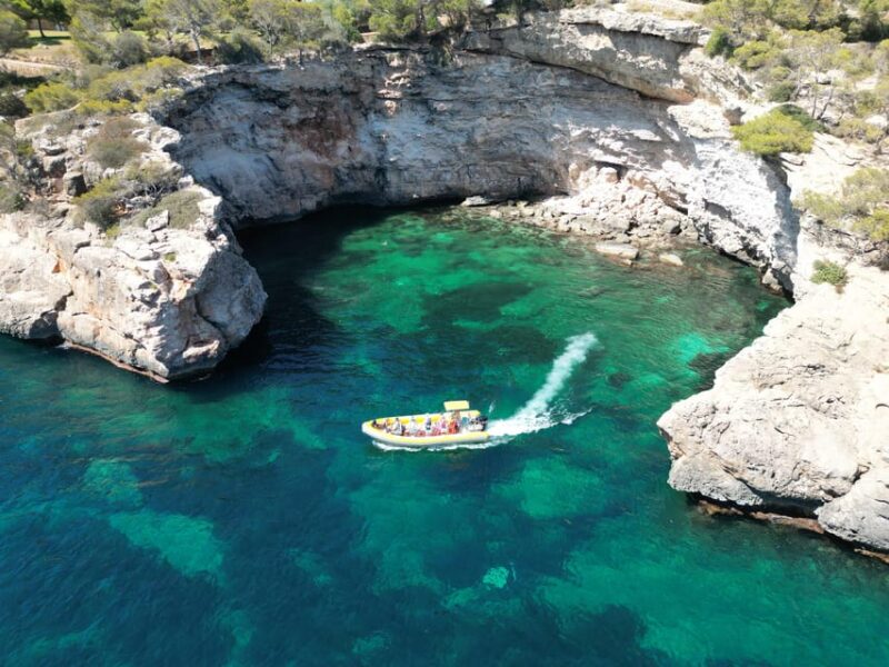 Mallorca: Caló des Moro and Cala Marmols Boat Tour - The Experience of the Skipper and Guides