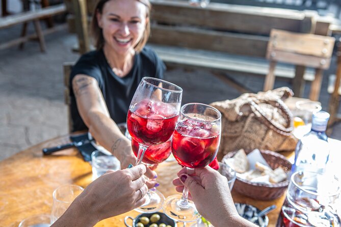 Mallorca Evening Tour: Horseback Riding, Dinner and Dance - The Barbecue Dinner: Authentic Mallorcan Flavors