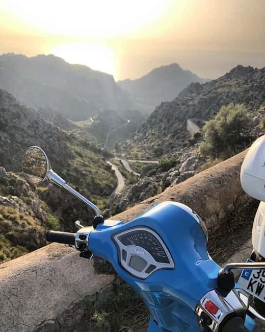 Mallorca: Explore Mallorca Island with Iconic Vespa Scooter - Practical Requirements for Renting a Vespa in Mallorca