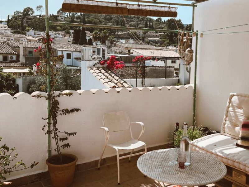 Mallorca: Gastronomic Wine Tasting & Local Delicacies - Expert Guidance and Interactive Learning