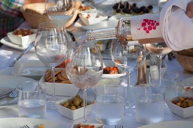 Mallorca Half Day Private Wine Tour with Wine Tasting - The Guide’s Expertise and Friendly Approach
