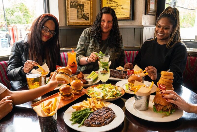 Mallorca: Hard Rock Cafe Entrance with Lunch or Dinner - Discover Music Memorabilia and Authentic American Flavors at Hard Rock Cafe Mallorca