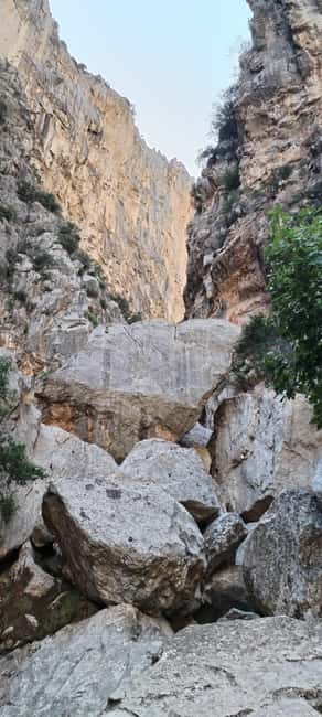 Mallorca: Hiking in the heart of the Tramuntana, Torrente de Pareis - Mallorca: Hiking in the Heart of the Tramuntana, Torrente de Pareis