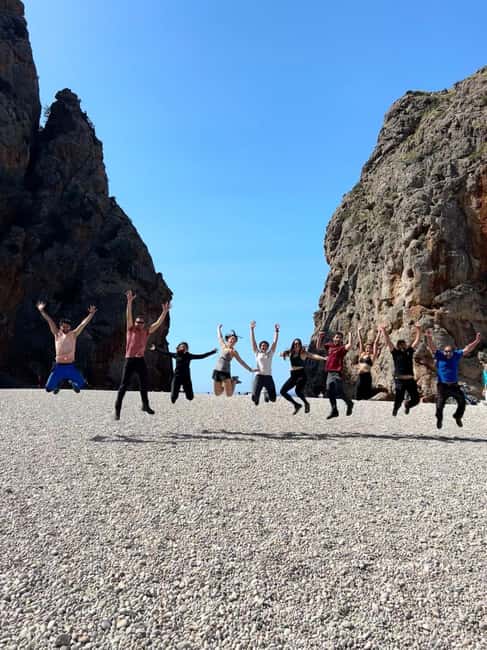Mallorca: Hiking in the heart of the Tramuntana, Torrente de Pareis - The Logistics of the Tour: From Meeting to Return