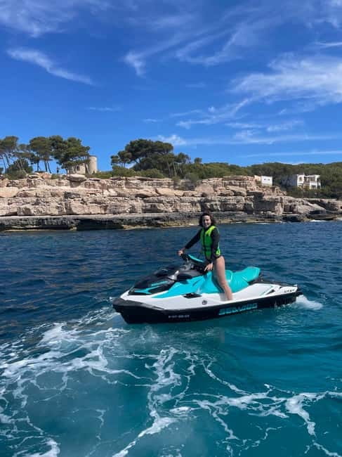 MALLORCA: JET SKI TO CALA MONDRAGÓ, CALA D'OR - Key Points