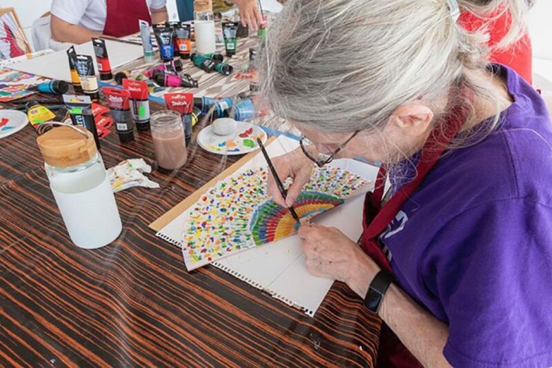 Mallorca/Porto Cristo: Design your own Spanish hand fan - Meeting Point and Logistics