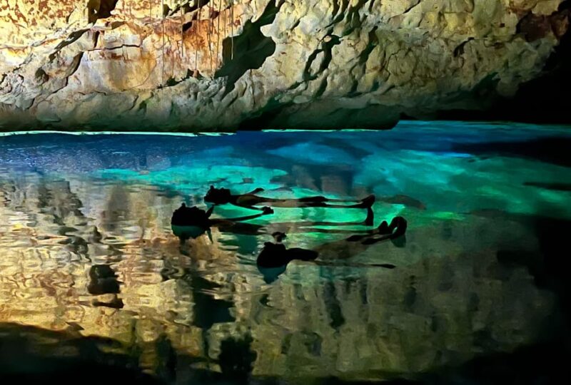 Mallorca: PREMIUM Aquatic Cave Exploration Guided Tour - Marveling at Cave Formations: Stalactites and Stalagmites