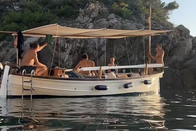 Mallorca Private Boat Tour to Alcudia Pollensa and Formentor - The Comfort and Style of the Private Boat