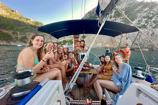 Mallorca sailing tour with tapas and wine - Starting Point at Alcudia Bonaire with a Private or Group Trip