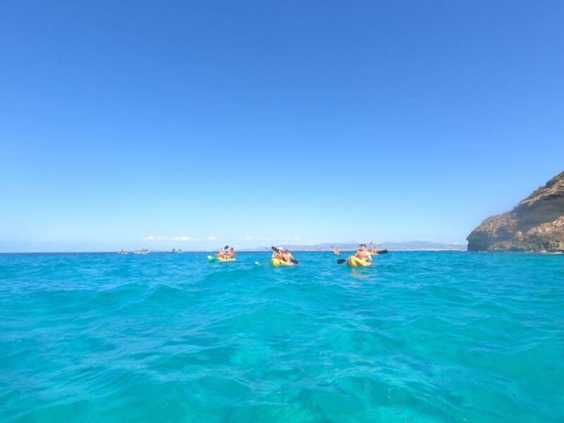 Mallorca: Sea Caves Kayaking Tour, Snorkeling & Snack - Exploring Mallorca’s Notable Sea Caves and Cliffs