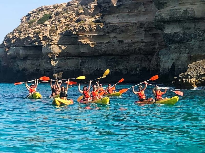 Mallorca: Sea Caves Kayaking Tour, Snorkeling & Snack - The Role of Guides and Equipment Quality