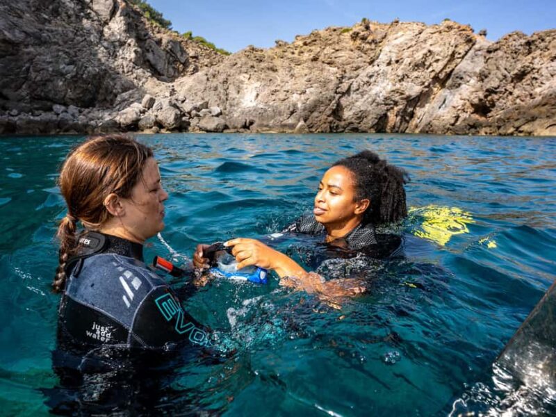 Mallorca: Snorkeling tour with diving instructor from a boat - Cap de Formentor - Returning to the Boat and Refreshments