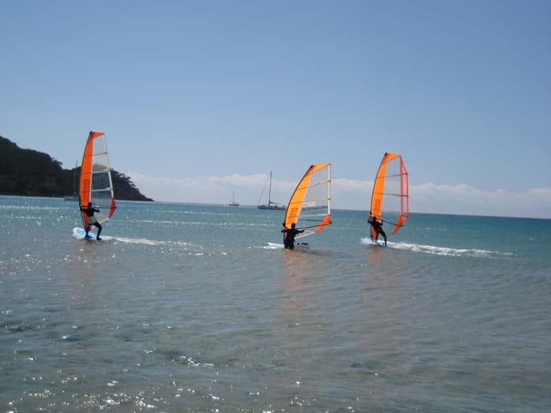 Malmö: Beginner class Dynamic Windsurfing - The Windsurfing Theory and Safety Briefing