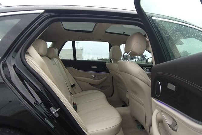 Malpensa Airport Milan (MXP) to Como - Arrival Private Transfer - Meeting and Pickup Details at Milan Malpensa