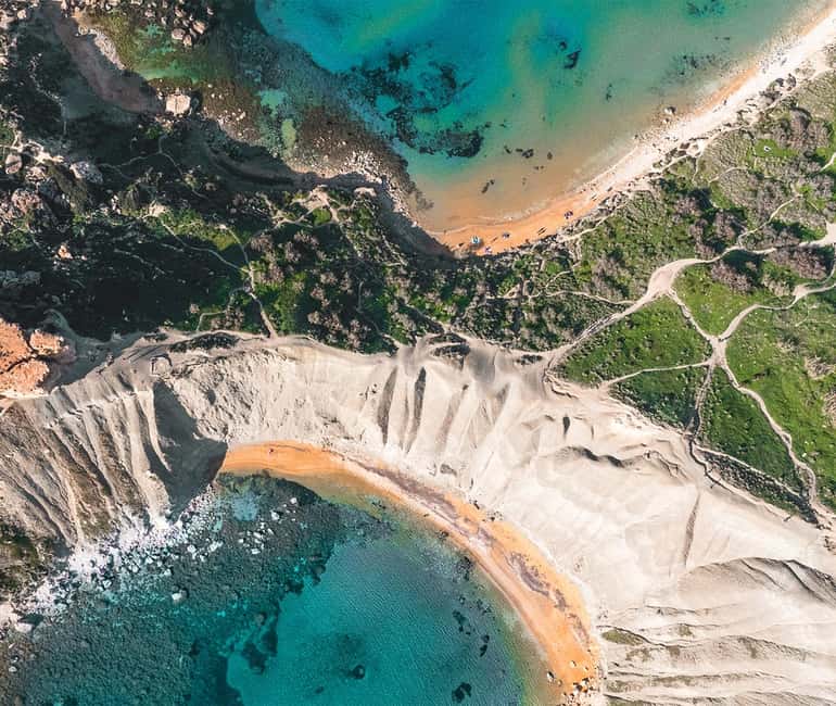 Malta: 2-Hour Private Photoshoot - Locations: Valletta, Mdina, Birgu, and Golden Bay