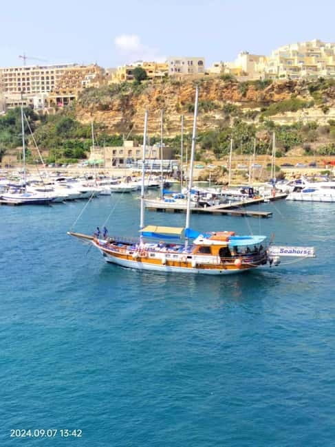 Malta: Gozo, Comino Island and Blue Lagoon Cruise - Scenic cruising past St. Paul’s Island and Mellieha Bay