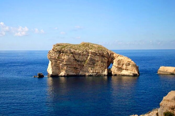 Malta: Gozo Full Day Buggy Tour with lunch and Boat Trip - Lunch at Mariblu Guest House