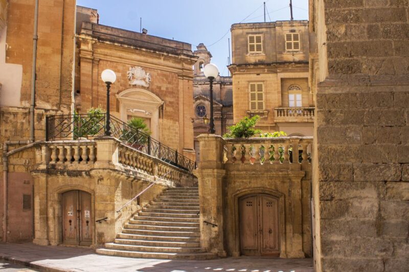 Malta: Hop-On Hop-Off Bus Tours - Food, Drink, and Additional Activities