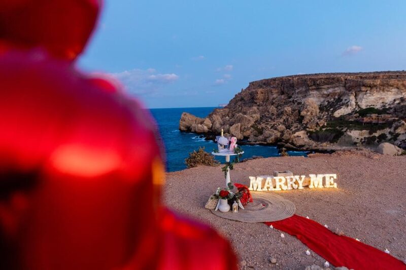 Malta: Marrige Proposal with Scenic Views and Picnic - The Charm of Malta’s Stunning Proposal Locations