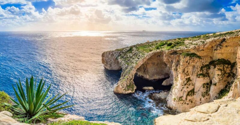 Malta: Prehistoric Temples, Limestone Heritage & Blue Grotto - Visiting the Limestone Heritage Park & Gardens