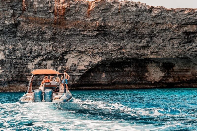 Malta Private Boat: Blue Lagoon, Comino and Sea Caves - Key Points