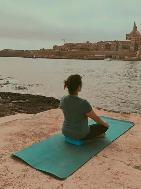 Malta: Private Yoga class close the Sea - An Unmatched Yoga Experience with a View of Malta’s Blue Sea
