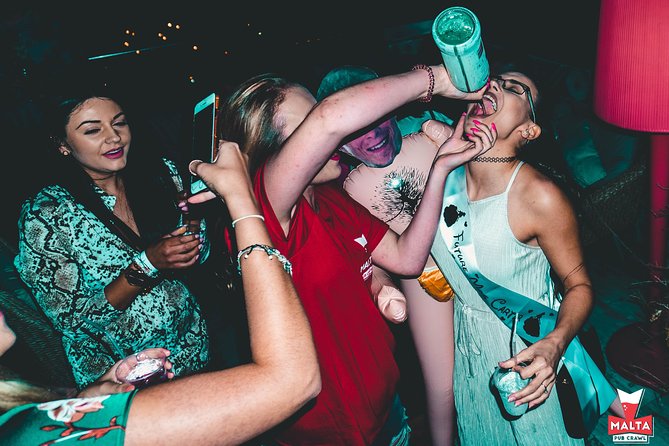 Malta: Pub Crawl Paceville and St Julian's with Drinks - Drinks, Shots, and Special Challenges