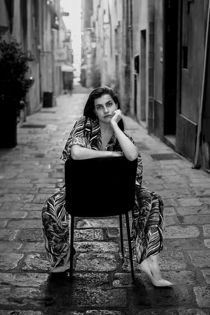 Malta: San Anton Gardens Photo Session - The Photographic Experience: Posing, Candid, and Artistic Shots