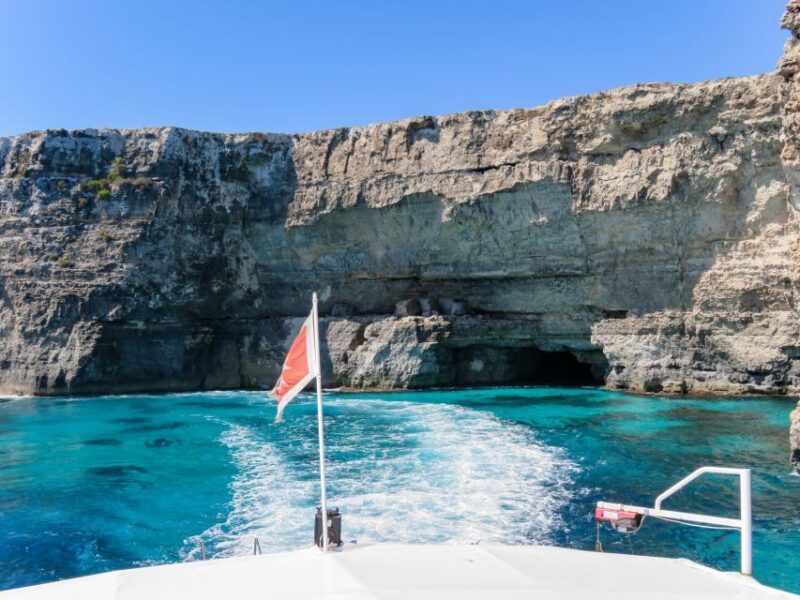 Malta: Sunset Cruise to the Blue Lagoon - Watching the Sunset Over Comino