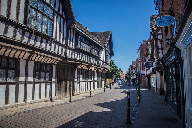 Malvern Hills, Vale, Black and White Herefordshire Online Guide - Explore the Malvern Hills, Vale, and Black-and-White Villages for Around $15