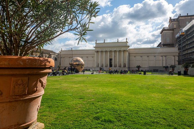 Mamma Mia! Skip-the-Line Vatican & Sistine Chapel Tour w Kid-Friendly Activities - Key Points