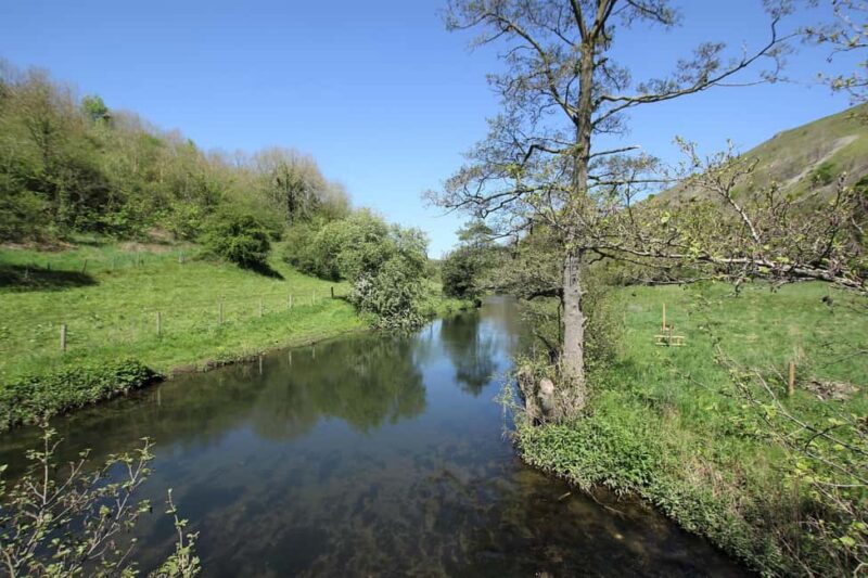 Manchester: Derbyshire, Bakewell & the Peak District Tour - Discover the Charm of Derbyshire’s Peak District in One Day