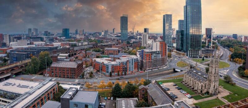 Manchester: Express Walk with a Local in 60 minutes - Exploring Manchester’s Music Scene and Cultural Vibe