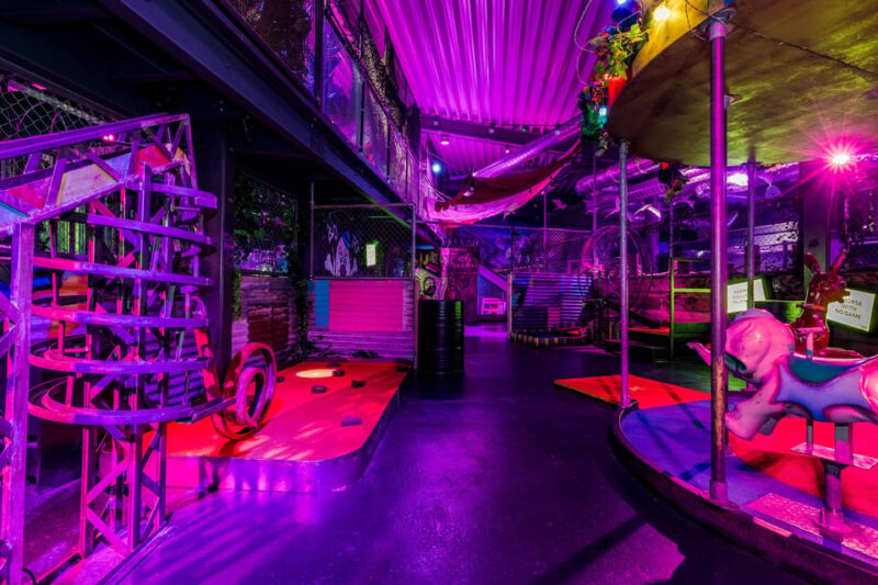 Manchester: Junkyard Golf Club Tickets for 9 or 18 Holes - What Makes Junkyard Golf Manchester Different?