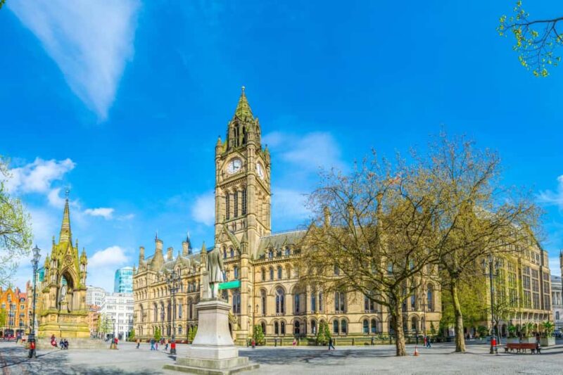 Manchester: Old Town and Jewish Sites Private Walking Tour - Starting at the Iconic Midland Hotel in Manchester