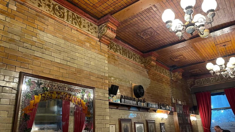 Manchester: Pub Tour - Manchester: Pub Tour – An Entertaining Journey Through the Citys Drinking Heritage