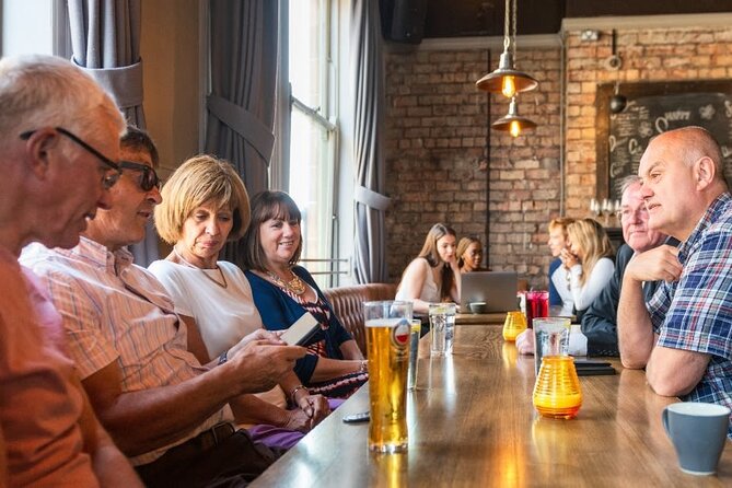 Manchester's Music Scene with a Local Host, Private + Custom - Local Recommendations and Upcoming Gigs Tips