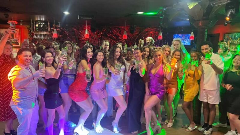 Mango's Miami: Salsa Lessons, Mojitos, Bites & Live Music - Dinner Before the Dance Floor