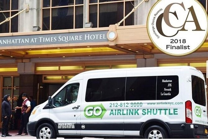 Manhattan to LGA: One Way Shared Departure Transfer - Key Points