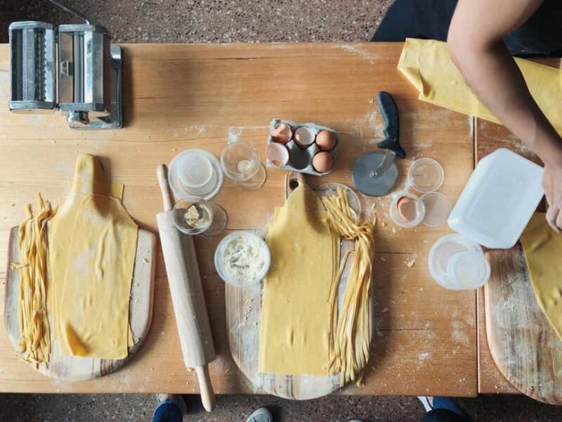 Mani in Pasta - Cooking class to prepare fresh pasta - What Makes the Pasta Class Stand Out in Assisi